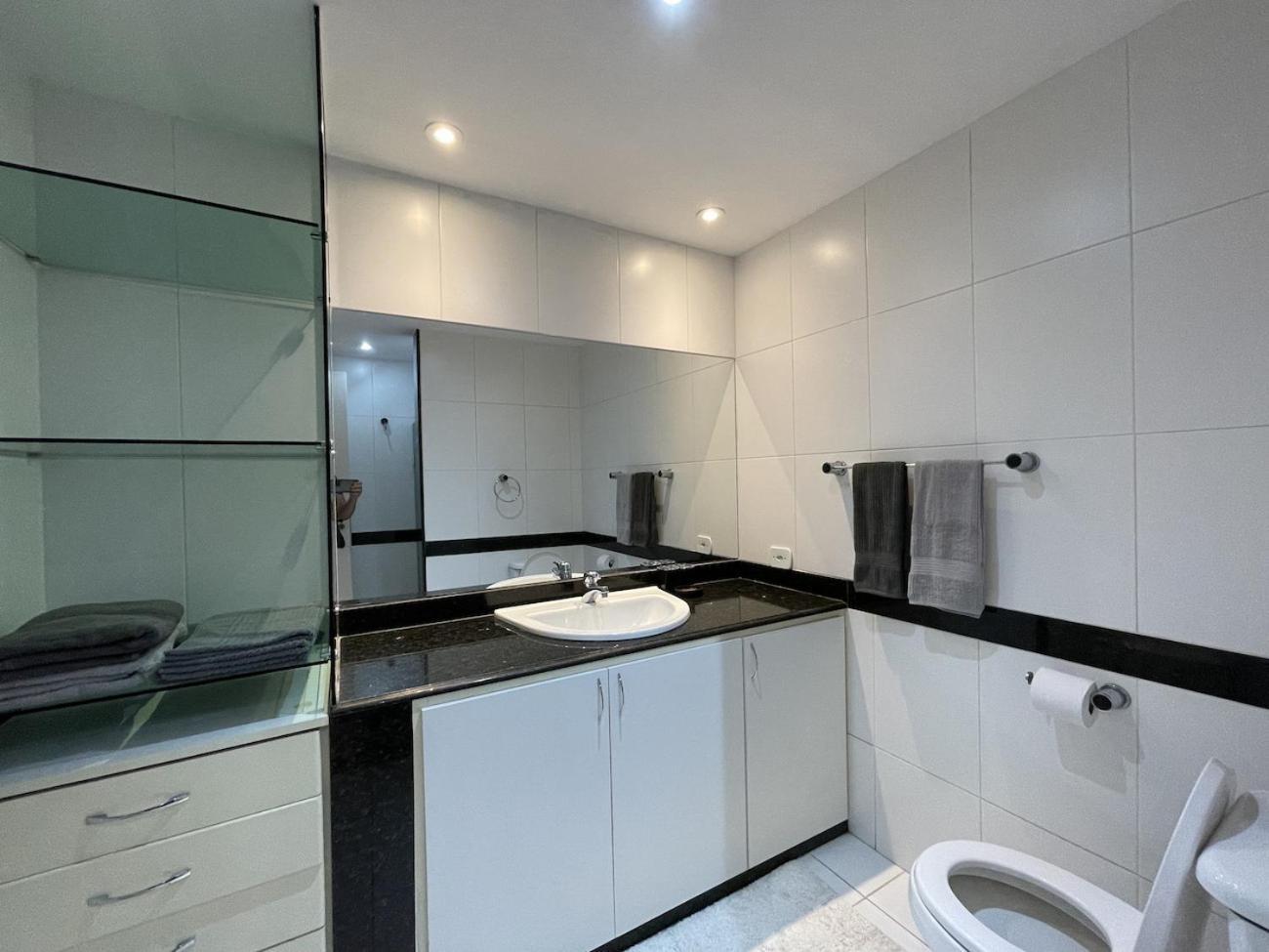Apartamento Encantador Com Piscina - Besthostrio Rio de Janeiro Esterno foto